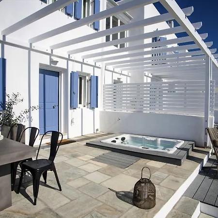 Apartahotel Kalypso Naousa (Paros)