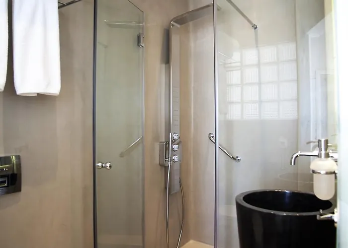 Kalypso Naousa (Paros)